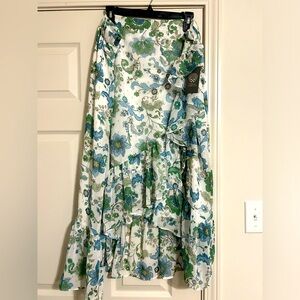 Vince Camuto Hi-Lo Floral Skirt 2x NWT